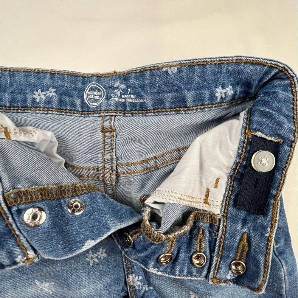 Wonder Nation - Girl’s Shorts - Size 7 - Med Blue Denim - Snap Front